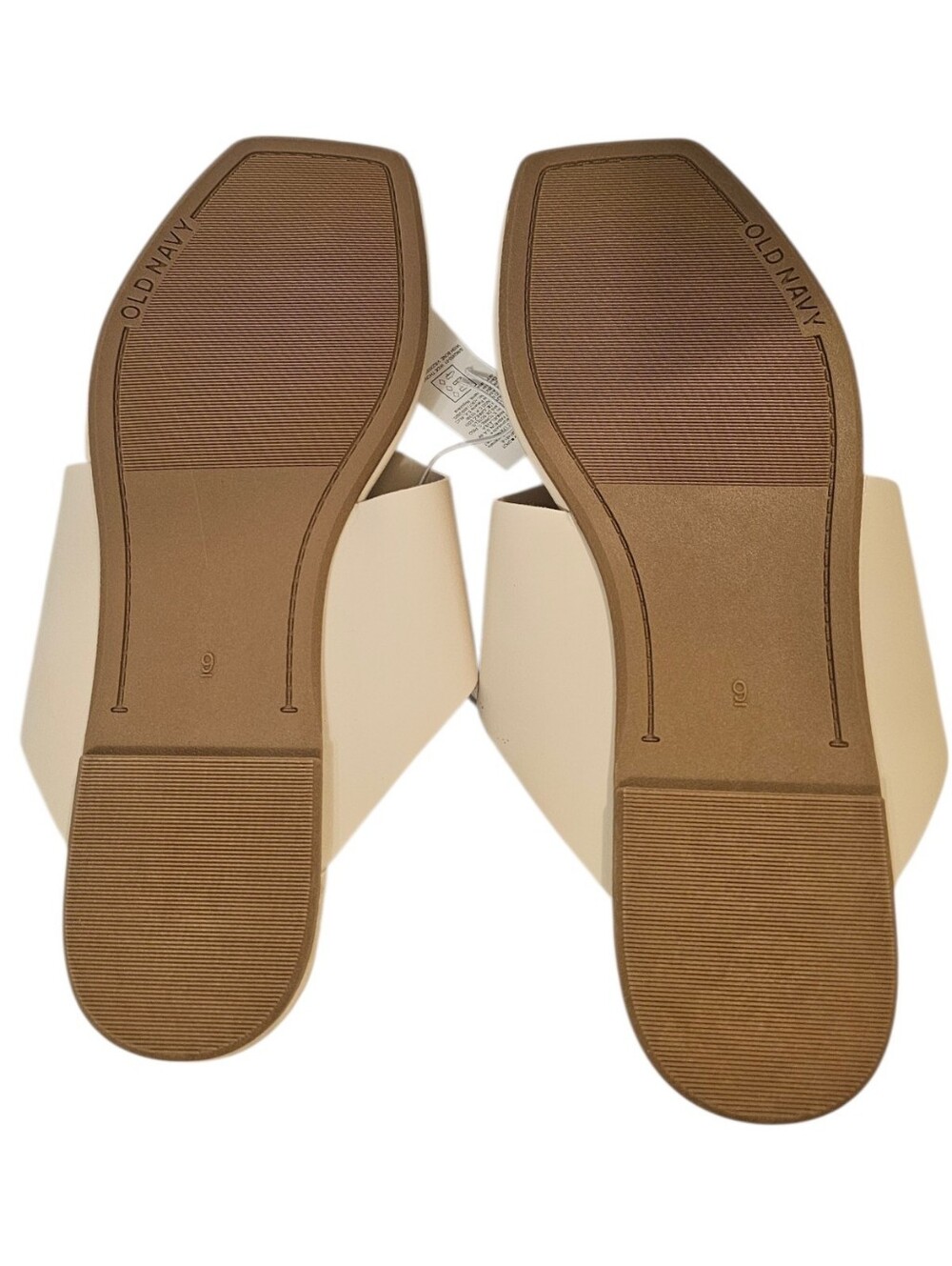 Cream Old Navy Women's Faux Leather Wide Thong Sandals - Picture 11 of 16